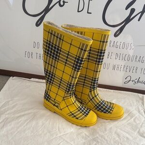 J. Crew Yellow Plaid Sherpa lined long rain boots